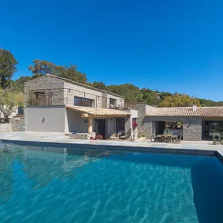 Sleeps 6 Pool Air Con Wifi 别墅 Pricojo