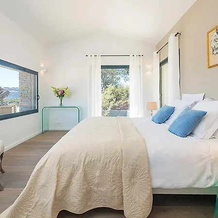 Sleeps 6 Pool Air Con Wifi 别墅 Pricojo